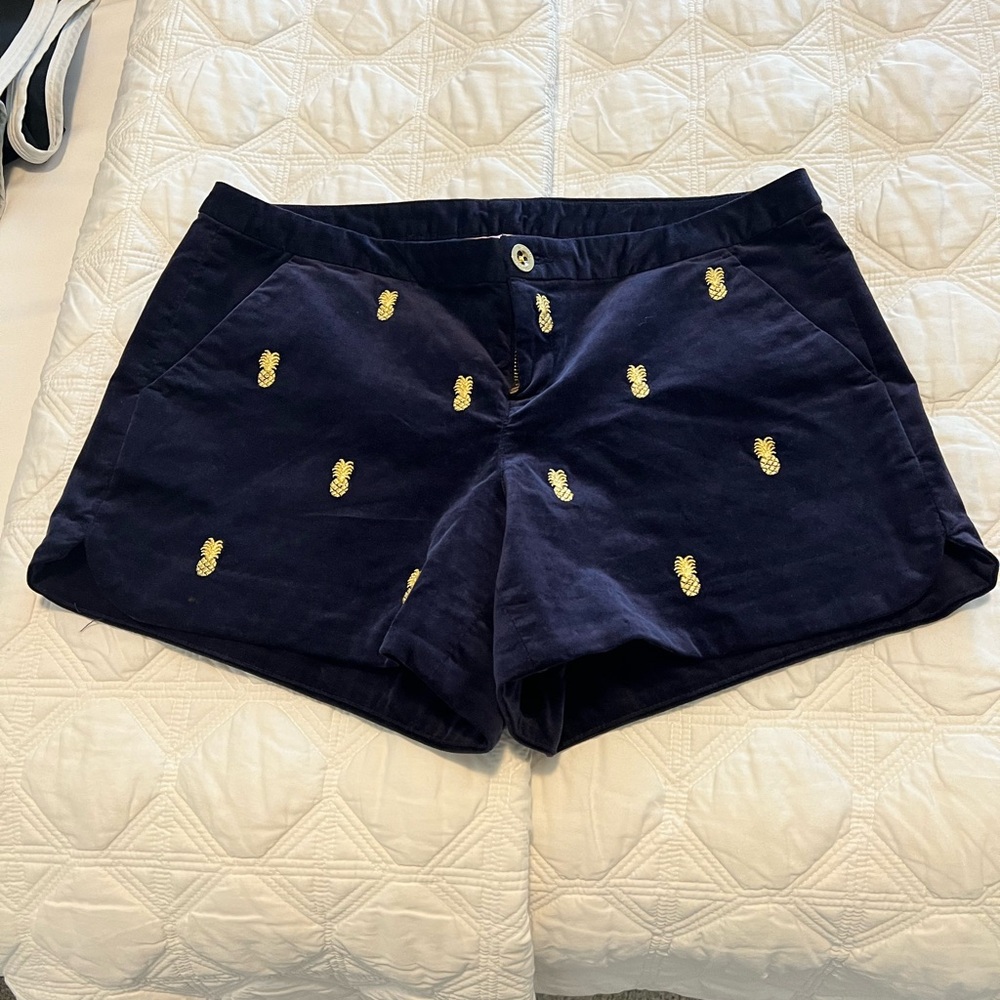 Lilly Pulitzer Blue and Yellow Bermuda Shorts with Pineapple Embroidery